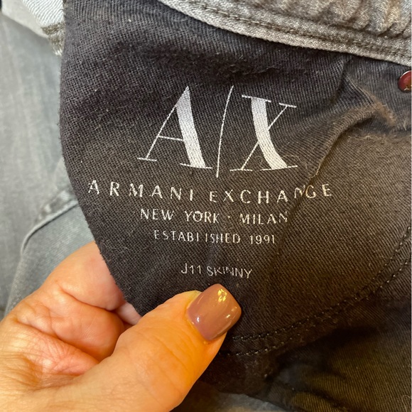 (Sold)Armani Exchange AX J11 Size 8‎ Short (Runs Small) Skinny Gray Denim Jeans? - Picture 11 of 14